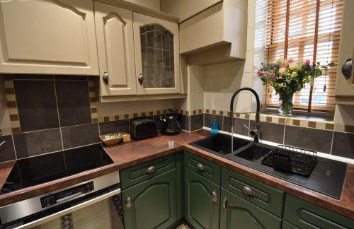 Samuels' a duplex apartment by Spires Accommodation in Lichfield City Centre - Foto 65