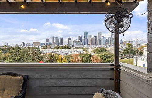 Rooftop EaDo Nr Downtown Yard BBQ Games WiFi - Foto 21