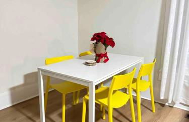 Beautiful Contemporary 2BDR - Foto 4