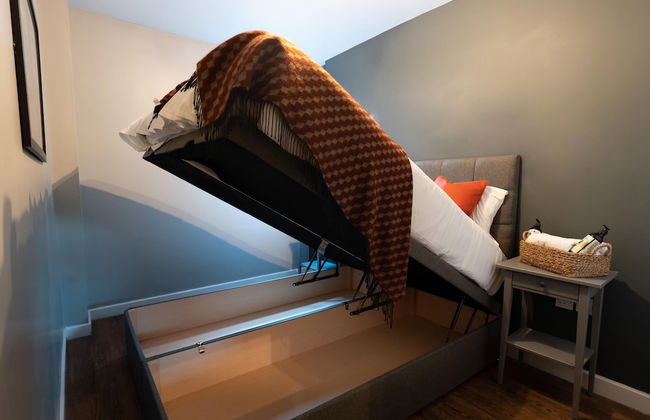 High Street Town House - Photo 25