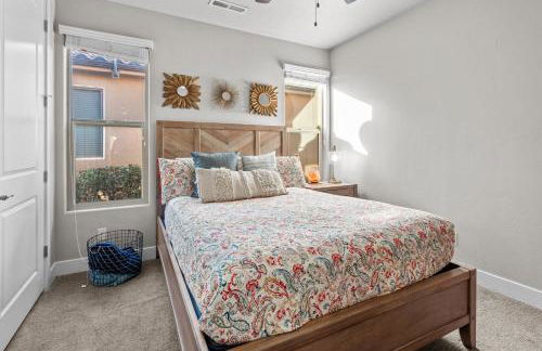 Paradise Village 115 Poolside Heaven Private Hot Tub and Ping Pong Table, Community Water Park and Kids Cove - Foto 29