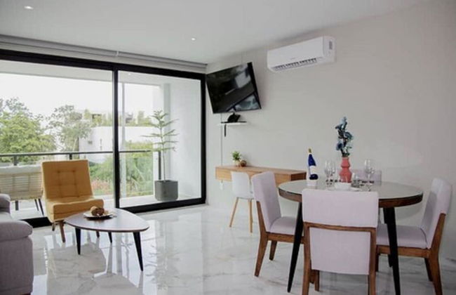 Level luxury condos - Photo 27