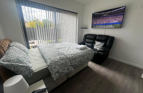 BXH B5 Garden View Double Room Bexleyheath - Photo 13