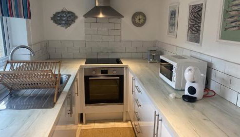 Isle 2-bed Retreat- Sleeps 4, Garden & Games Room - Foto 5, stove