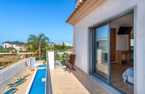 Villa Ruana - 5 bedrooms on Suite- Free out door Hot Jacuzzi - By Bedzy - Foto 26