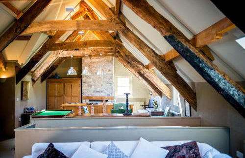 Great House - A Grand Georgian Retreat with Heated Outdoor Pool - Photo 10