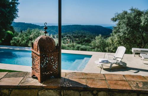 villa provençale en pierre avec vue sur la mer, piscine et jacuzzi - Foto 10