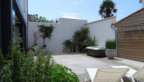 Maison Le Clos Neraud avec piscine et SPA - Foto 2