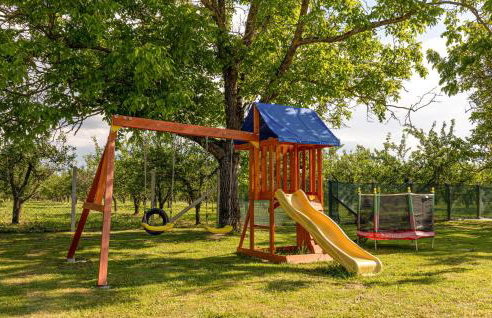 Amazing Home In Oljasi With Sauna - Photo 9