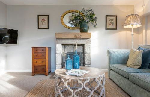 Tucking Mill View- Self Catering - Photo 12