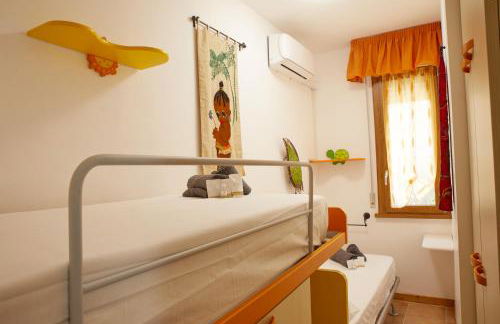 Conero - Parking & AC by Host Hero - Foto 12