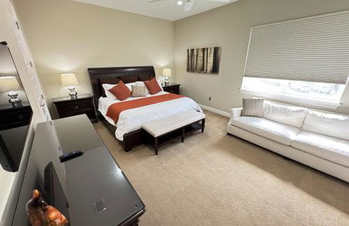 Luxury Mansion Pool Hot Tub Theater Outdoor Kitchen BBQ GM RM 2 Miles Disney - Foto 27