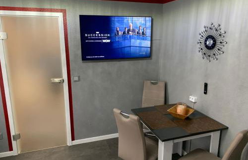 Exklusive Stadtwohnung am Elbradweg: Best-Preis-FEWO Rathausblick 1 für max. 3 Pers. inkl. WLAN, Prime Video & Self Check-In - Foto 6