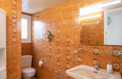 5 Bedroom Awesome Home In Alella - Foto 35