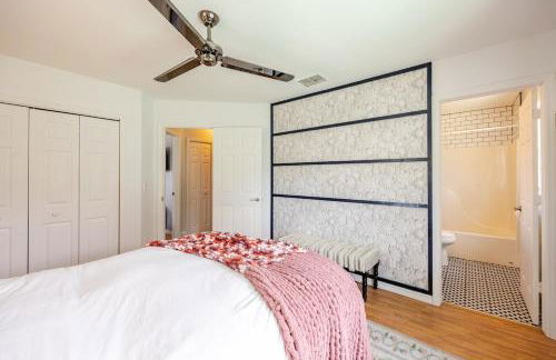 Waterfront Home Just Minutes To Beach - Photo 9