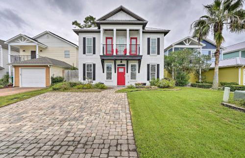 Modern PCB Home with Private Yard and Pool Access - Foto 37