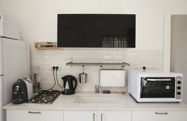 Kerem Hateiminim Apartments - Photo 28