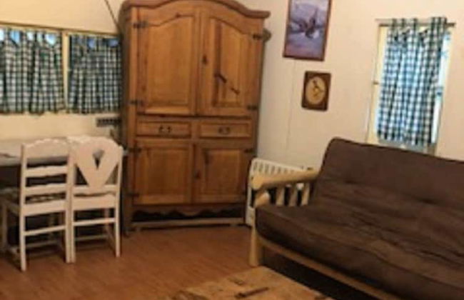 Riverbay Adventure Inn - Photo 17