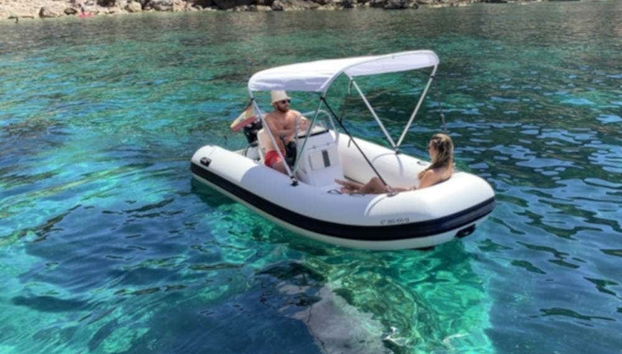 Aluguel de barco sem licença em Porto Andrach - Foto 3