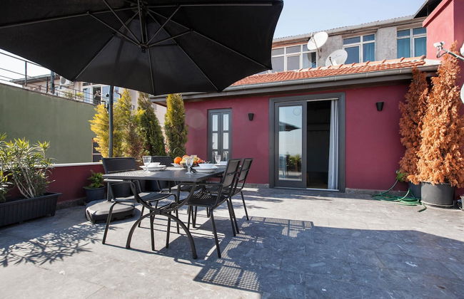 3 Bedrooms Apartment w Sea View and Terrace - Photo 28