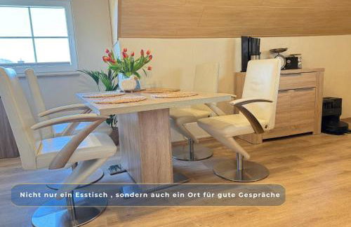 Harz-Fewo Weitsicht, modern & ruhig mit 2 Balkonen, Jura Kaffeevollautomat, Kaminofen, Gäste mit Hund willkommen - Foto 14