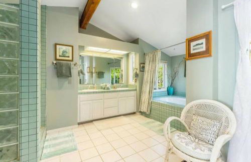 Oceanview, Walk To Beach, Fire Pit - Photo 15