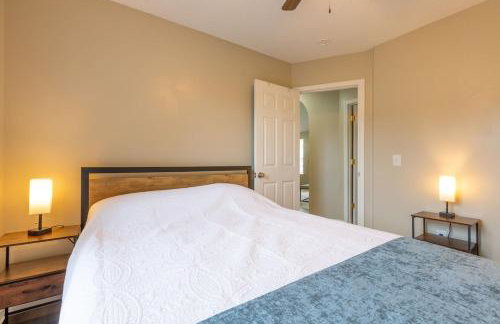 Family & Couples King Suite Home Near Lake Norman State Park & 30 mins from Charlotte - Foto 8