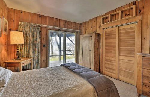 Skaneateles Lake Home Water Views and Private Beach - Photo 12