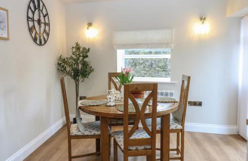 Hollywood Cottage - Photo 10