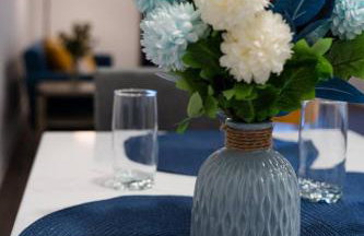 Sunrise Glow Spacious 2BR 2BA 2 King Beds Gym WFH - Foto 35