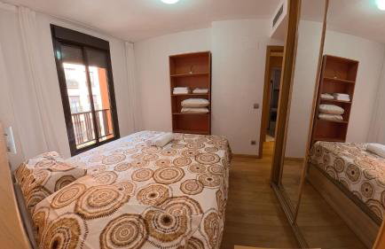 Apartamentos CON PISCINA CERCA F1, ESTADIO METROPOLITANO, IFEMA, CLINICA DE NAVARRA Y AEROPUERTO-parking - Foto 16
