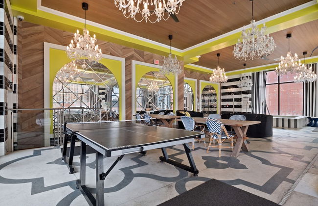 Cincinnati City Club Apartments by Airriva - Photo 15