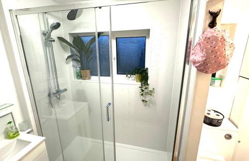 Fallow Cottage, 3 Bedrooms, Woodburner - Heart of Stamford by Belmont Places - Foto 10