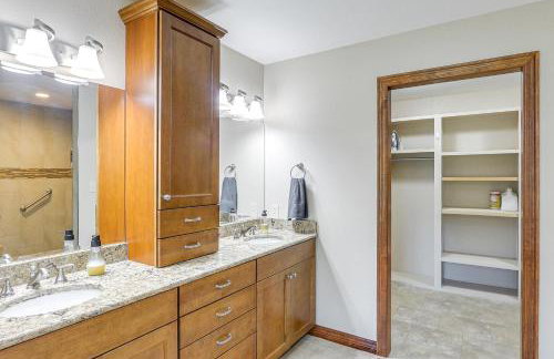 2 Mi to Main Street Family Home in Winfield! - Foto 19