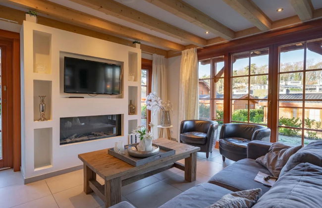 5 bedroom House in Brunssum with terrace - Photo 2