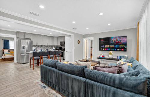 Duval Den |3BR & Backyard|15 Mins to Downtown JAX - Photo 3