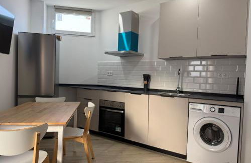 Independent Apartment At Villa Noelia Benalmádena With Private Pool, Garden & Parking - Foto 29