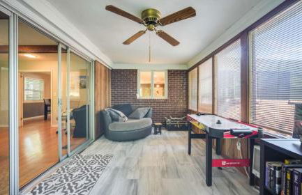 Spacious 3-BR Retreat Near Louisville Attractions - Photo 1