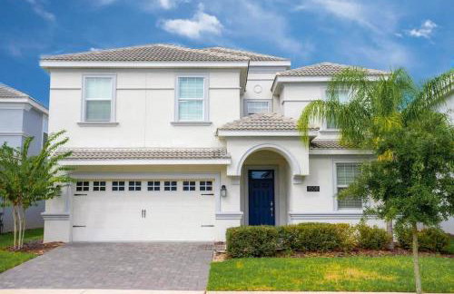 Stunning 9 Bd Single Family w/ Pool @ Champions Gate 1508 - Photo 8