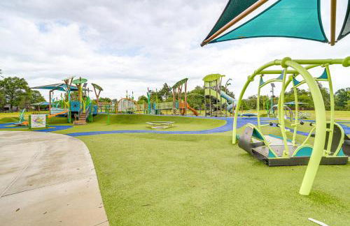 6 Mi to Dtwn Waterfront Home in Tulsa! - Foto 37