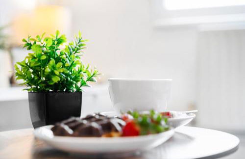 Centrally Located Apt with Parking - Foto 42