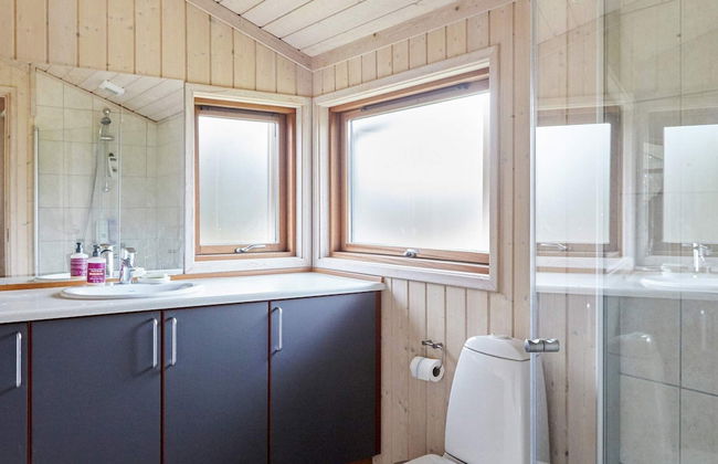 6 Person Holiday Home in Farevejle - Photo 11