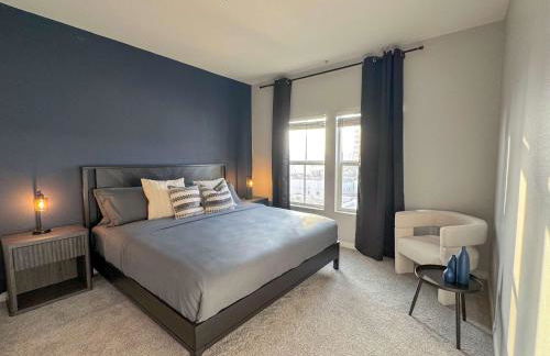 Bright & Spacious in Iconic LA Neighborhood Free parking - 10mins to Cedars - Photo 23