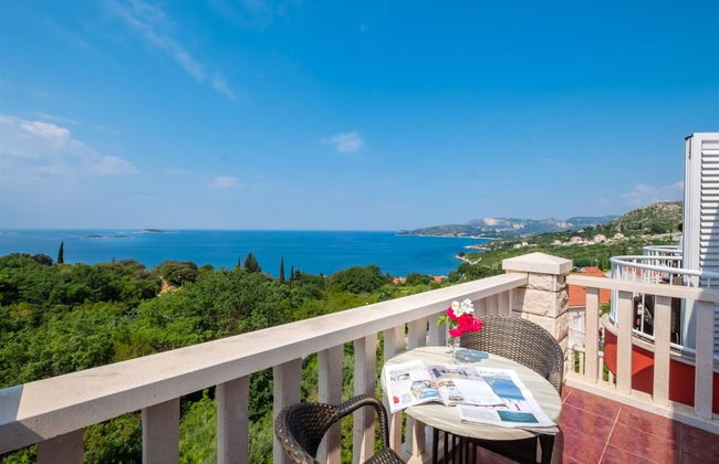 Villa Bouganvillea - sea View & Garden - A4 Premium - Photo 10