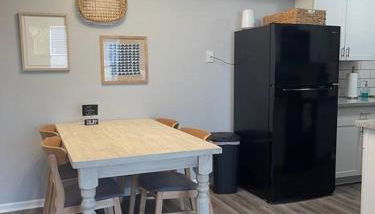 The Carolyn - 2 Bedroom Apt in Quilt Town, USA - Foto 4