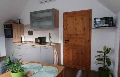 Kleine, gemütliche Dachgeschosswohnung - Foto 6