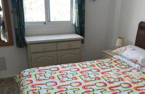 3 Bed Villa Sleeps 6 - Pets Ok - Communal Pool - Foto 12