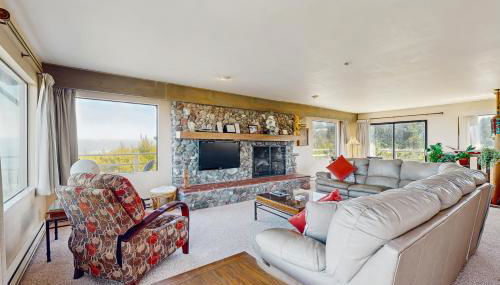 Oceanfront Home - Stunning Views & Private Hot Tub - Foto 4