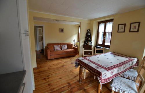 Sabrina Fantasia - Photo 1