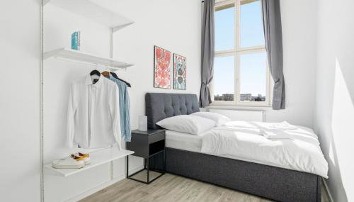 MINT - Urban Factory Loft - Berlin Weißensee - Photo 2, towels, wardrobe